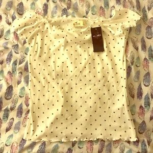 Never been used hollister top with tag